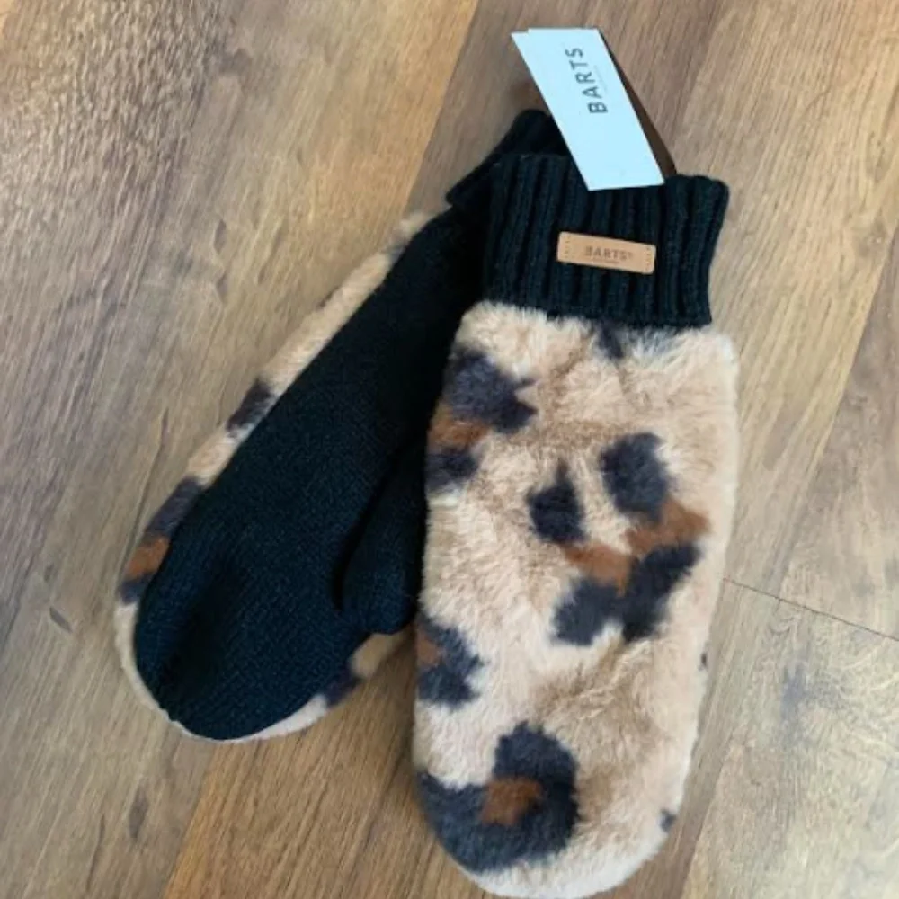 🆕 Barts Dorothy Mitts